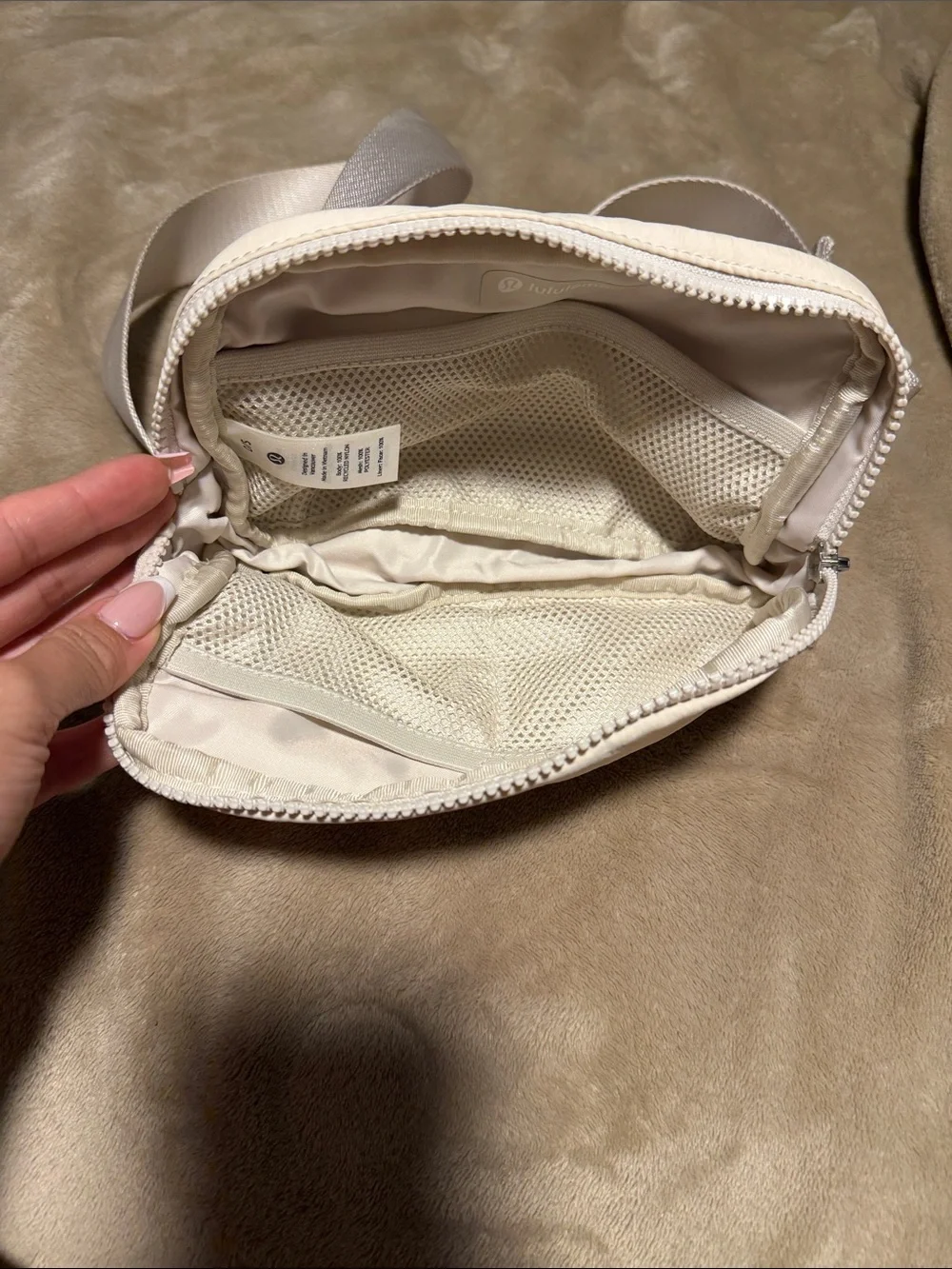 lululemon athletica small cream